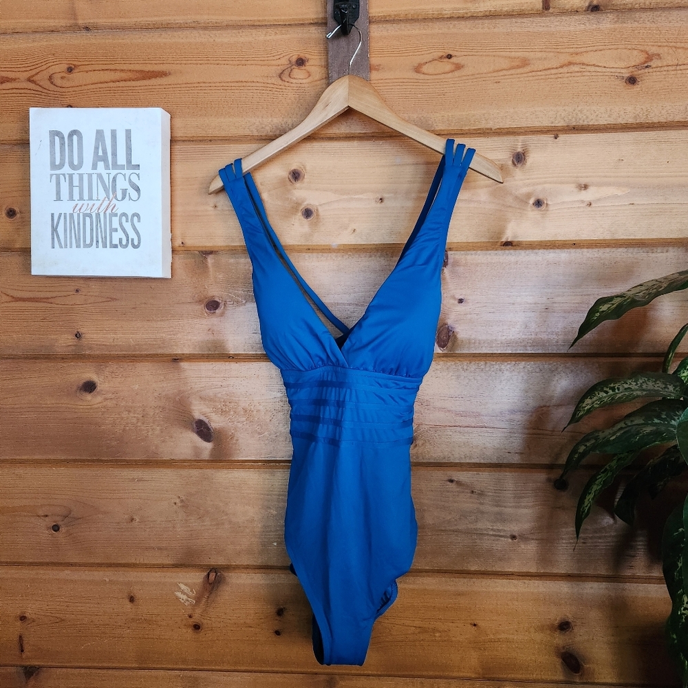 LA BLANCA NWT Island Goddess Blue Multi-Strap Cross-Back Swimsuit UPF 50 Size 14